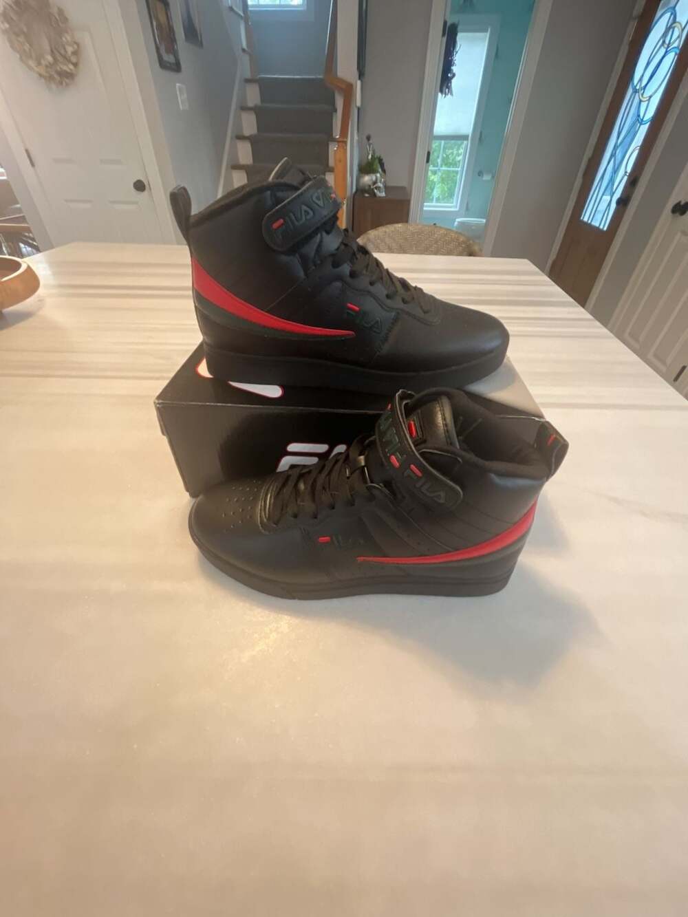 Fila Vulc 13 Repeat Logo Size 8 Black Red High-Top Sneakers